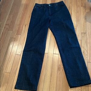 Vintage immaculate Y2K  Dark Denim wide leg jeans.